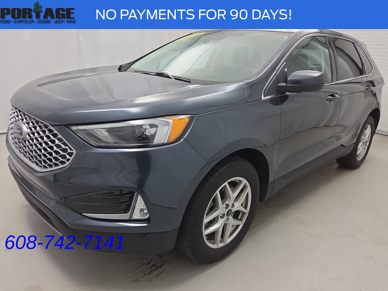 Used 2024 Ford Edge SEL w/ Convenience Package AWD/4WD image 3