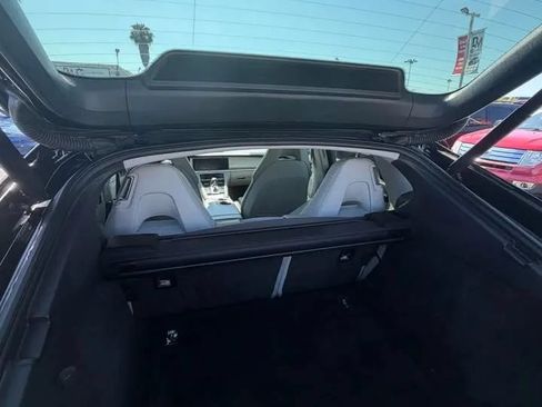 Used 2017 Porsche Panamera 4 AWD/4WD image 8