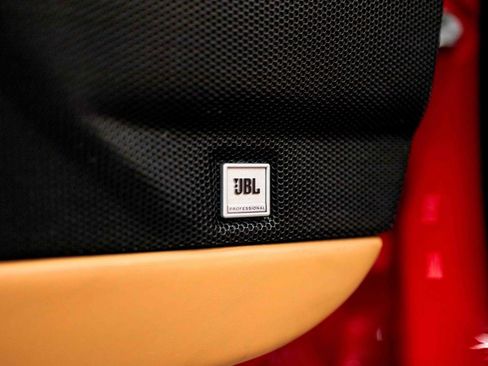 Used 2013 Ferrari 458 Spider RWD image 46