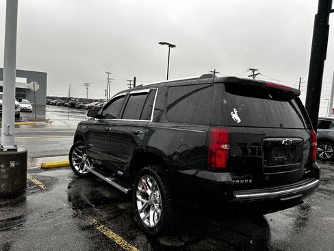 Used 2020 Chevrolet Tahoe Premier AWD/4WD image 3