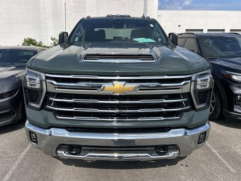 Used 2026 Chevrolet Silverado 2500 LTZ AWD/4WD image 2