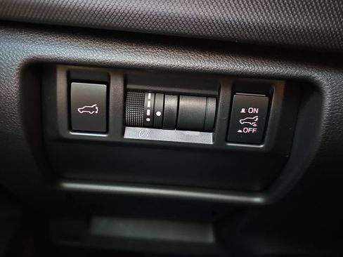 Certified 2026 Subaru Forester Touring AWD/4WD image 35