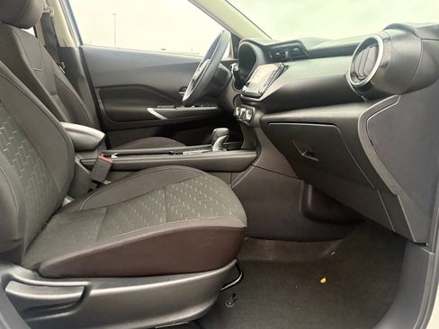 Certified 2023 Nissan Kicks SV FWD image 39