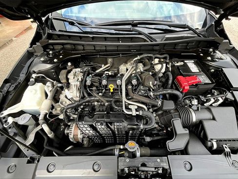 Used 2022 Nissan Altima 2.5 SR image 28