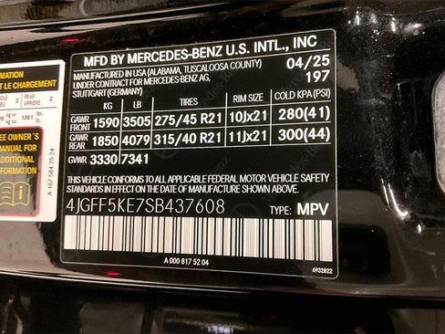 New 2025 Mercedes-Benz GLS 450 4MATIC image 13