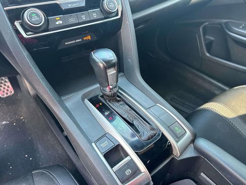 Used 2021 Honda Civic Sport image 26