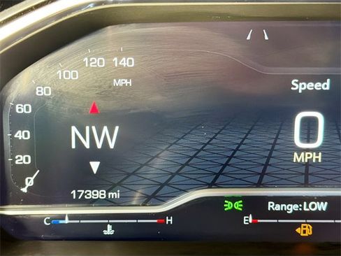 Used 2022 GMC Sierra 1500 Elevation image 12