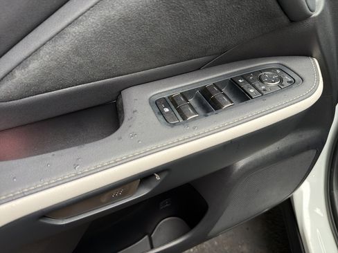 Used 2025 Lexus TX 500h F Sport Premium w/ Technology Package image 18