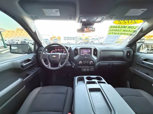 Used 2022 Chevrolet Silverado 1500 Custom image 16