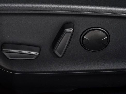 New 2025 Ford Escape ST-Line Select w/ Tech Pack #1 AWD/4WD image 14