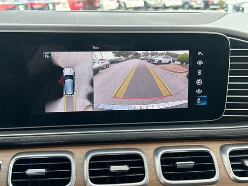 Used 2021 Mercedes-Benz GLE 350 4MATIC image 27