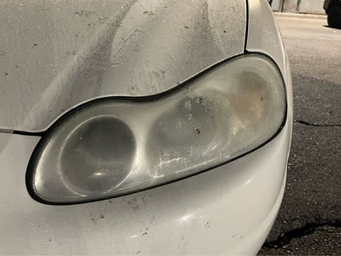 Used 2004 Chrysler Concorde LXi image 7