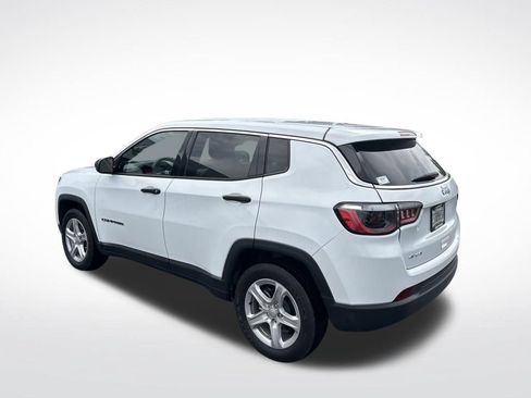 Used 2024 Jeep Compass Sport AWD/4WD image 3
