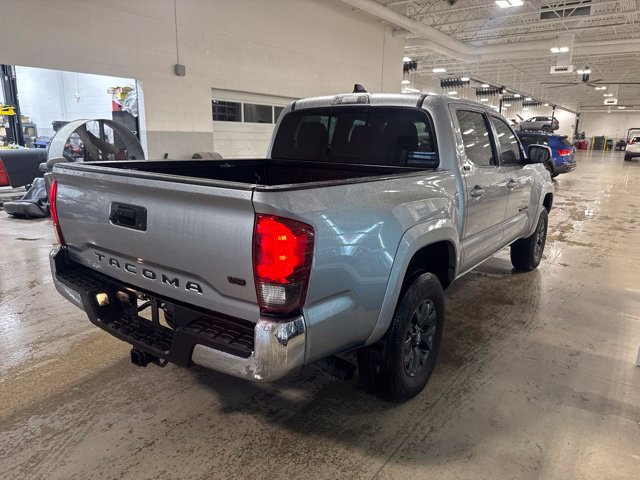 Certified 2022 Toyota Tacoma SR5 RWD image 3