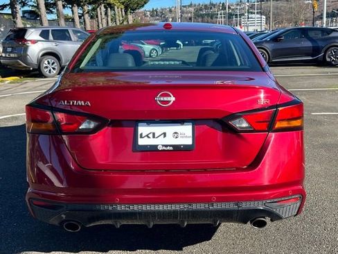 Used 2023 Nissan Altima 2.5 SR image 9