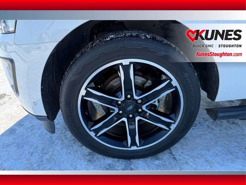 Used 2020 Ford Expedition Limited w/ Equipment Group 303A image 15