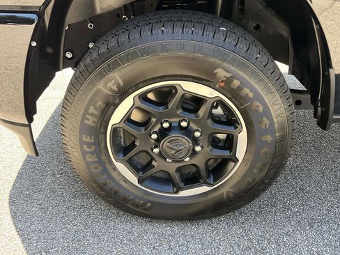 Used 2025 RAM 2500 Laramie image 37