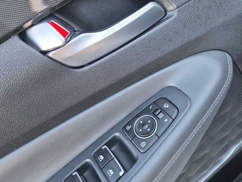 Used 2023 Hyundai Santa Fe Limited AWD/4WD image 9