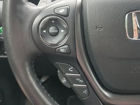 Used 2023 Honda Ridgeline RTL-E image 25