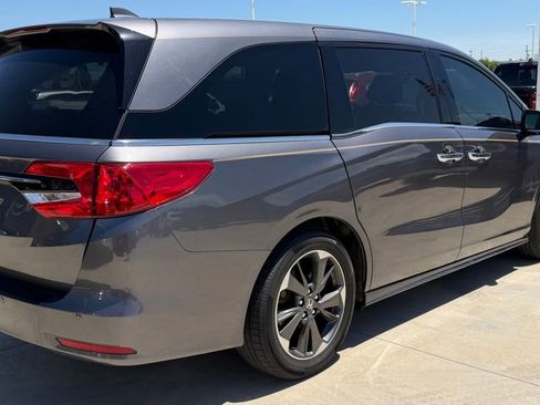 Used 2023 Honda Odyssey Elite image 5