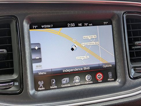 Used 2015 Dodge Challenger R/T Plus image 22