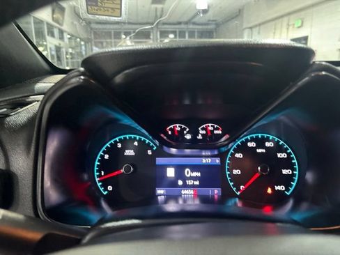 Used 2021 GMC Canyon AT4 w/ Driver Alert Package AWD/4WD image 19