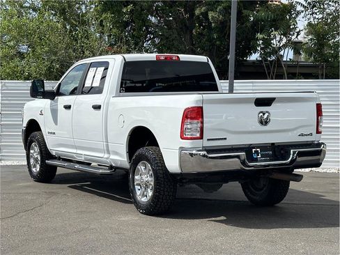 Used 2024 RAM 2500 Big Horn w/ Off Road Package AWD/4WD image 3