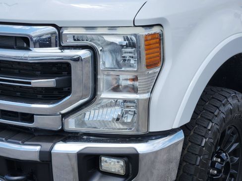 Used 2021 Ford F250 Lariat w/ Tremor Off-Road Package AWD/4WD image 11