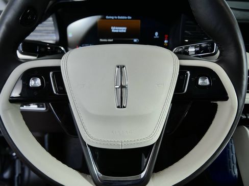 Certified 2023 Lincoln Aviator Black Label w/ Dynamic Handling Package AWD/4WD image 23
