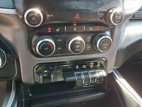Used 2021 RAM 1500 Big Horn AWD/4WD image 16