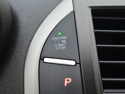 Used 2019 Lincoln MKC Select w/ Select Plus Package AWD/4WD image 15