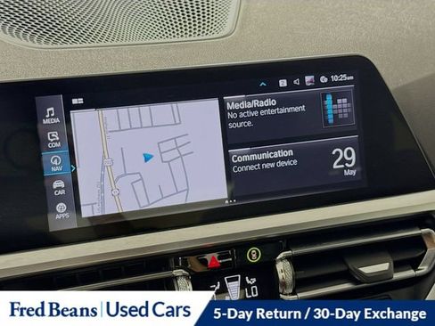 Used 2021 BMW 330e xDrive w/ Convenience Package AWD/4WD image 18