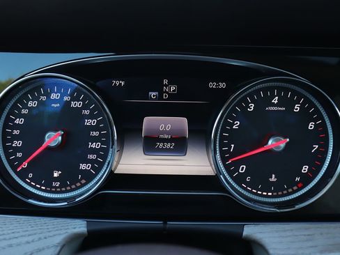 Used 2018 Mercedes-Benz E 400 Coupe image 17