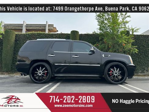 Used 2007 Cadillac Escalade AWD w/ Information Package image 6