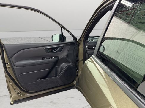 Certified 2026 Subaru Forester Premium AWD/4WD image 14