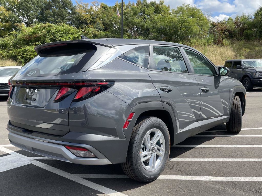 New 2026 Hyundai Tucson SE FWD image 3