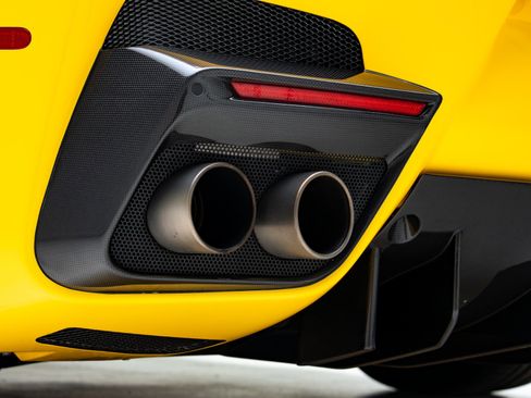 Used 2017 Ferrari F12tdf RWD image 39
