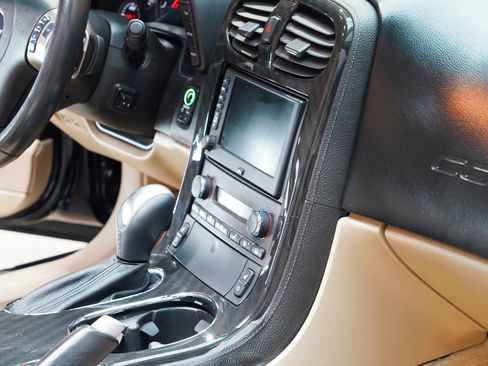 Used 2011 Chevrolet Corvette Grand Sport w/ Preferred Equipment Group RWD image 50