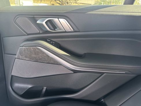 New 2026 BMW X5 M60i w/ Climate Comfort Package image 15