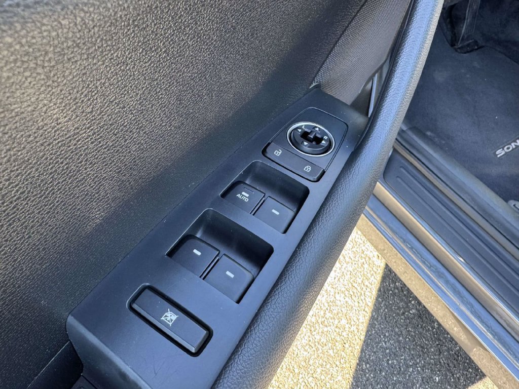 Used 2019 Hyundai Sonata ECO FWD image 18