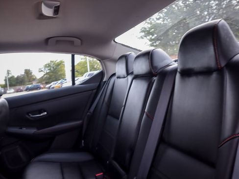 New 2025 Nissan Sentra SR w/ SR Premium Package FWD image 22