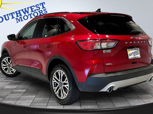 Used 2021 Ford Escape SEL AWD/4WD image 5