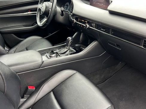 Used 2021 MAZDA MAZDA3 s image 16
