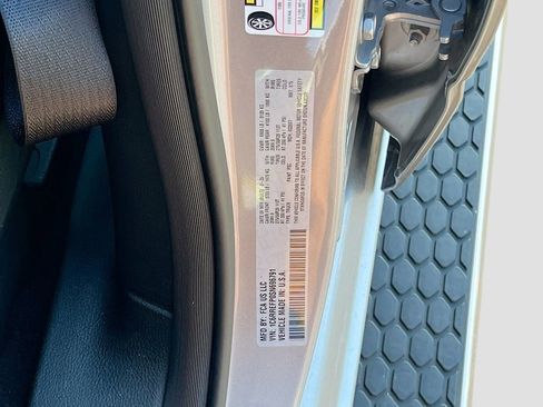 Used 2025 RAM 1500 Big Horn RWD image 29