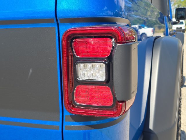 New 2026 Jeep Gladiator Rubicon AWD/4WD image 8