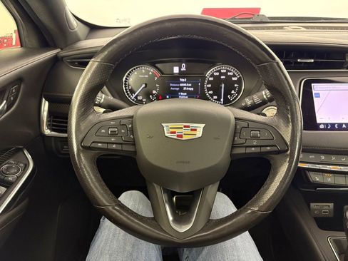 Used 2019 Cadillac XT4 Sport FWD image 21