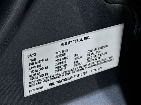 Used 2023 Tesla Model Y Long Range image 12