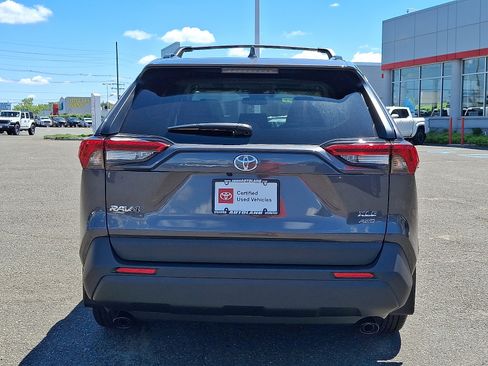 Used 2024 Toyota RAV4 XLE w/ Convenience Package AWD/4WD image 6