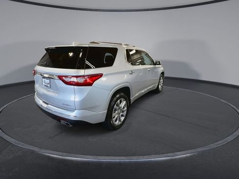 Certified 2020 Chevrolet Traverse Premier image 8