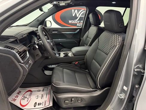 New 2026 GMC Acadia Denali w/ Super Cruise Package image 12